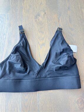 Soma Embrace Wireless Bra